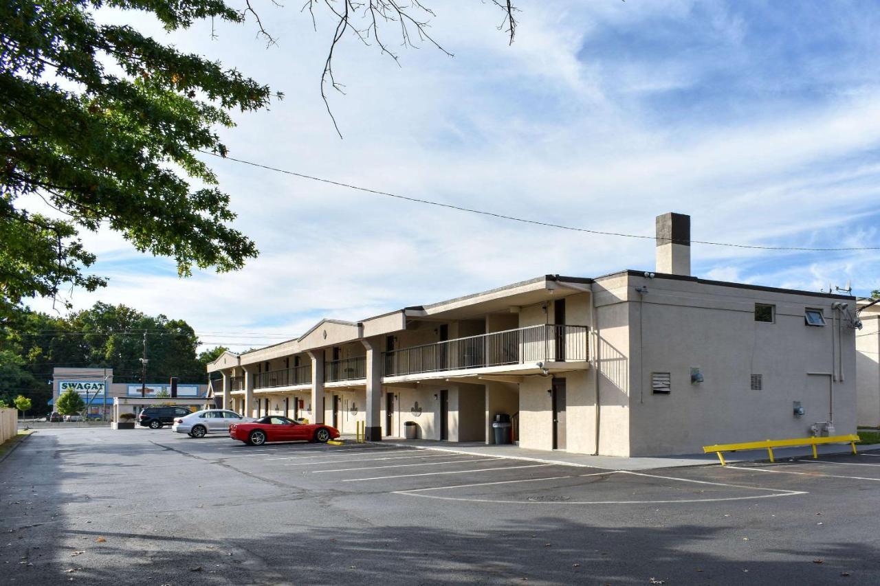 Mho Hotel Bordentown Exterior foto